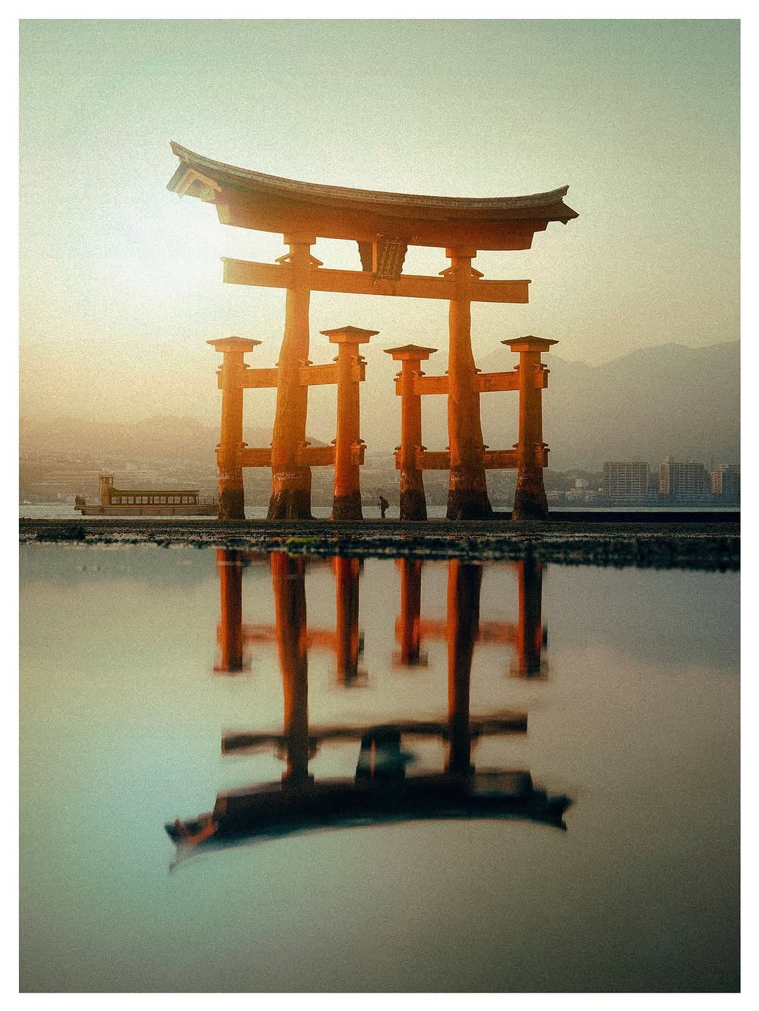 Best Way to Use Mobile Data Overseas (Australia Travel Guide 2026)